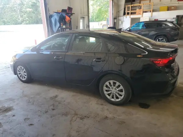 3KPF24ADXLE159343 2020 KIA FORTE - Image 2