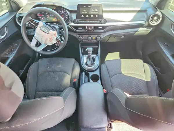 3KPF24ADXLE168060 2020 KIA FORTE - Image 8