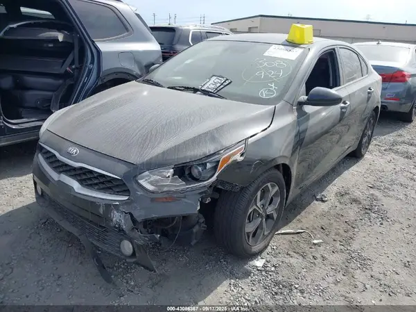 3KPF24ADXLE174814 2020 KIA FORTE - Image 2
