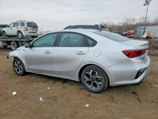 3KPF24ADXLE176076 2020 KIA FORTE - Image 2