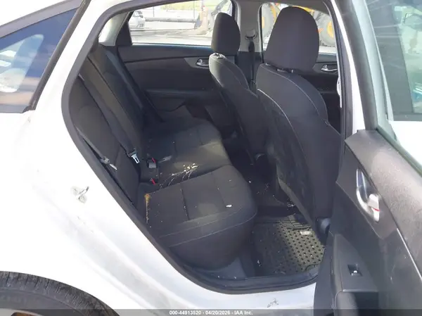 3KPF24ADXLE184243 2020 KIA FORTE - Image 8