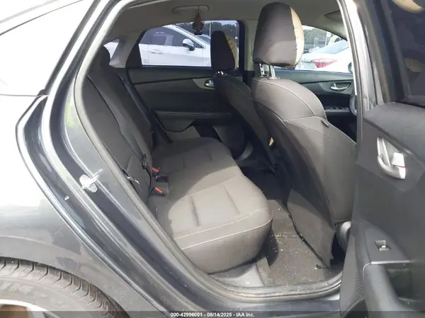 3KPF24ADXLE189054 2020 KIA FORTE - Image 8