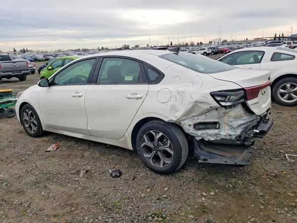 3KPF24ADXLE202630 2020 KIA FORTE - Image 2