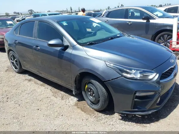 3KPF24ADXLE202725 2020 KIA FORTE - Image 1