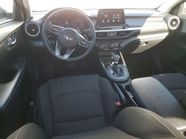3KPF24ADXLE205270 2020 KIA FORTE - Image 8
