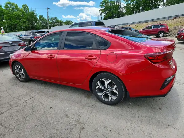 3KPF24ADXLE206435 2020 KIA FORTE - Image 2