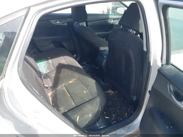 3KPF24ADXLE207827 2020 KIA FORTE - Image 8