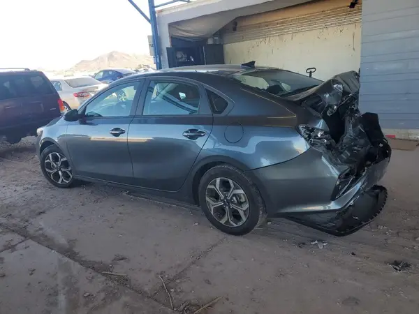 3KPF24ADXLE209108 2020 KIA FORTE - Image 2