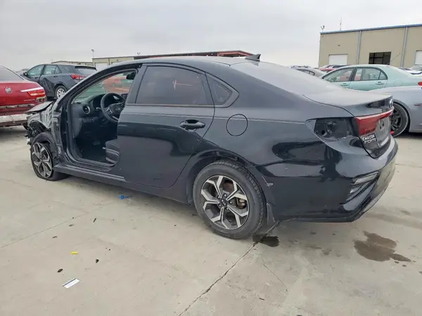 3KPF24ADXLE217421 2020 KIA FORTE - Image 2