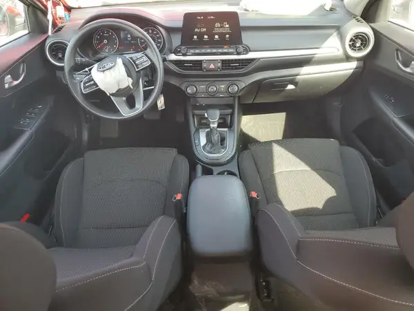 3KPF24ADXLE221422 2020 KIA FORTE - Image 8