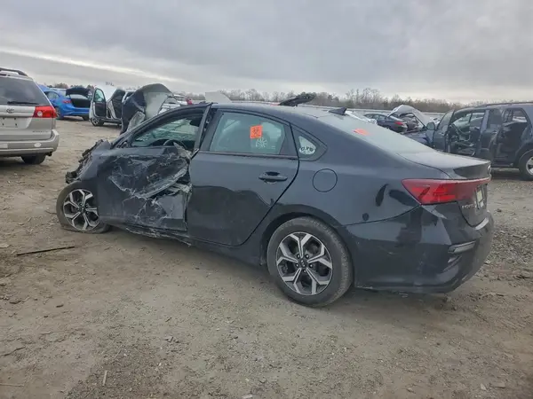 3KPF24ADXLE224935 2020 KIA FORTE - Image 2