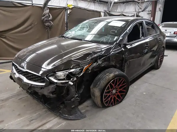 3KPF24ADXLE227608 2020 KIA FORTE - Image 2