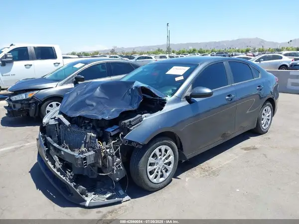 3KPF24ADXLE228158 2020 KIA FORTE - Image 2