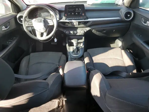 3KPF24ADXLE230296 2020 KIA FORTE - Image 8