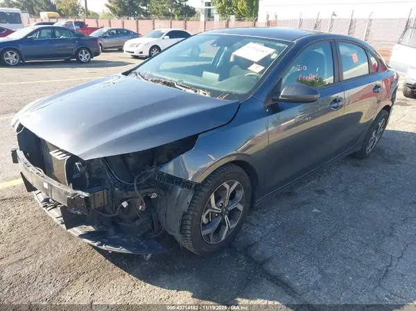 3KPF24ADXLE236714 2020 KIA FORTE - Image 2