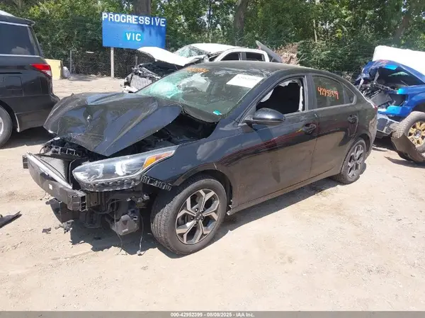 3KPF24ADXLE238964 2020 KIA FORTE - Image 2
