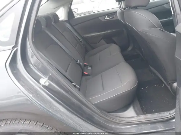 3KPF24ADXLE239094 2020 KIA FORTE - Image 8