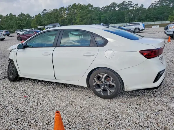 3KPF24ADXLE241637 2020 KIA FORTE - Image 2