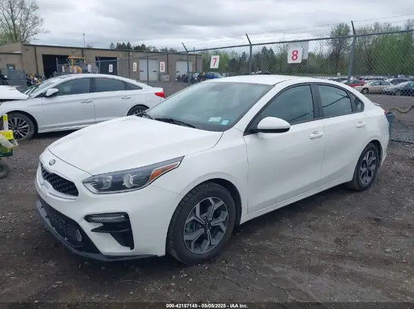 3KPF24ADXLE245073 2020 KIA FORTE - Image 2