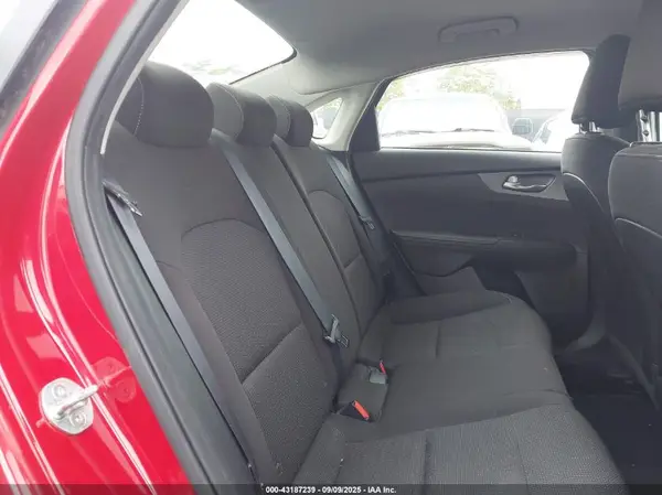 3KPF24ADXLE248023 2020 KIA FORTE - Image 8