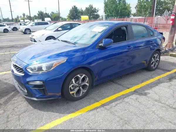 3KPF24ADXLE248541 2020 KIA FORTE - Image 2