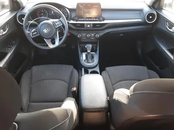 3KPF24ADXLE251570 2020 KIA FORTE - Image 8