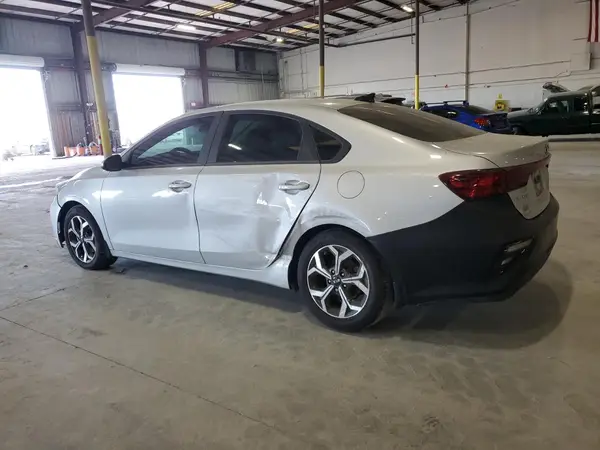 3KPF24ADXLE251827 2020 KIA FORTE - Image 2
