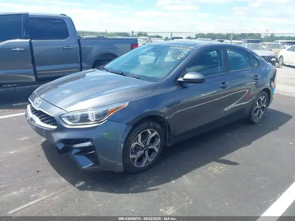 3KPF24ADXLE255859 2020 KIA FORTE - Image 2