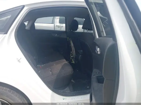 3KPF24ADXLE259054 2020 KIA FORTE - Image 8