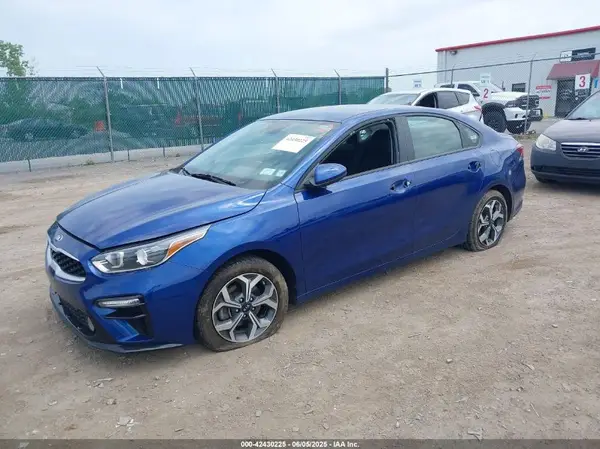 3KPF24ADXLE262293 2020 KIA FORTE - Image 2