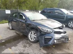 3KPF24ADXME264417 2021 KIA FORTE