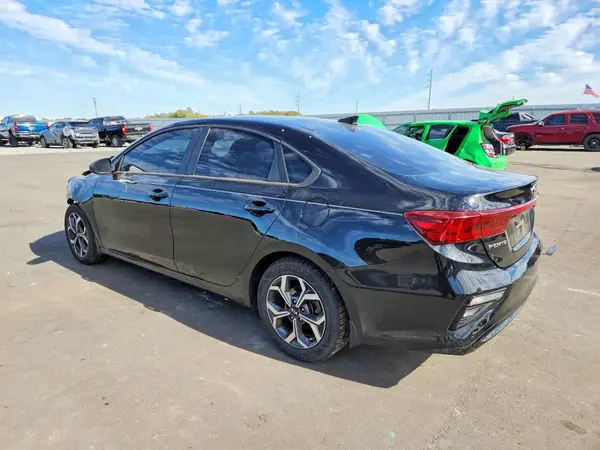 3KPF24ADXME266216 2021 KIA FORTE - Image 2