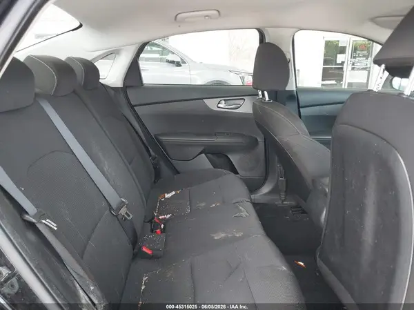 3KPF24ADXME266488 2021 KIA FORTE - Image 8