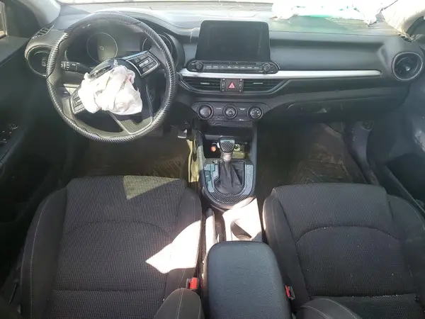 3KPF24ADXME266846 2021 KIA FORTE - Image 8