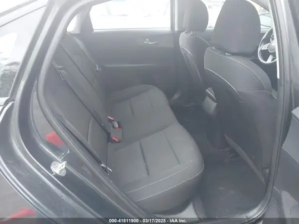 3KPF24ADXME267687 2021 KIA FORTE - Image 8