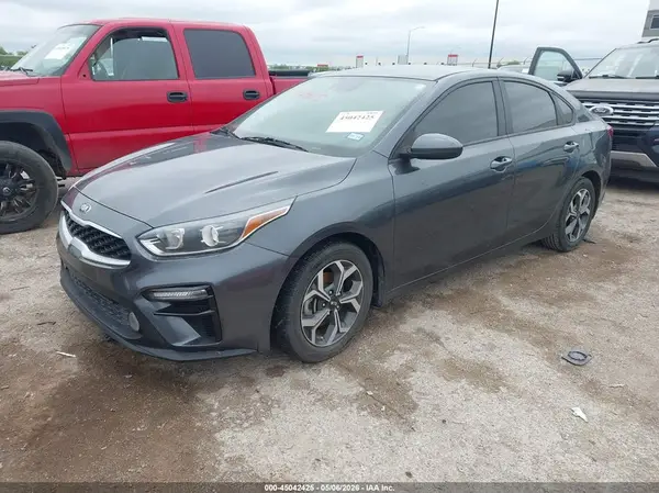 3KPF24ADXME267740 2021 KIA FORTE - Image 2