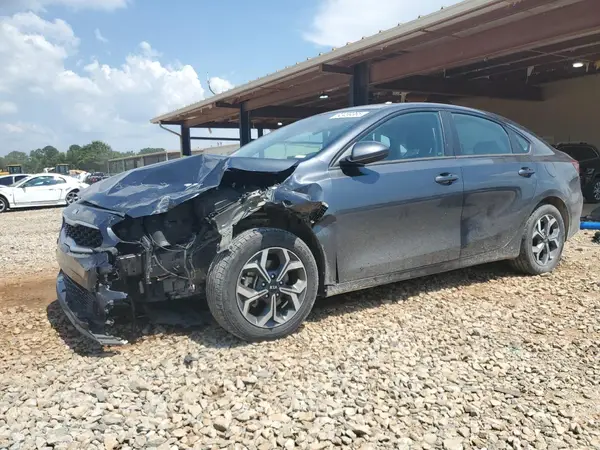 3KPF24ADXME271867 2021 KIA FORTE - Image 1