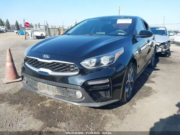 3KPF24ADXME271884 2021 KIA FORTE - Image 2