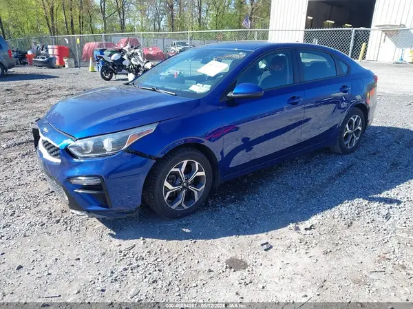 3KPF24ADXME272212 2021 KIA FORTE - Image 2