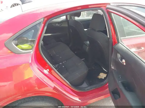 3KPF24ADXME277359 2021 KIA FORTE - Image 8
