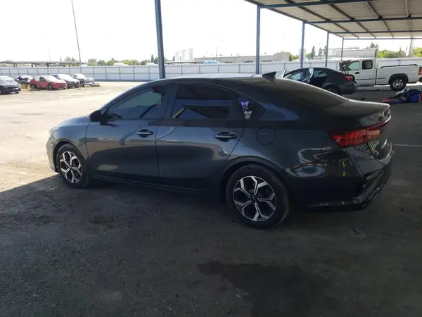 3KPF24ADXME279287 2021 KIA FORTE - Image 2