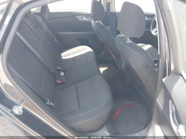 3KPF24ADXME283632 2021 KIA FORTE - Image 8