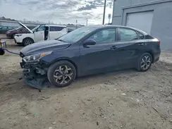 3KPF24ADXME284358 2021 KIA FORTE