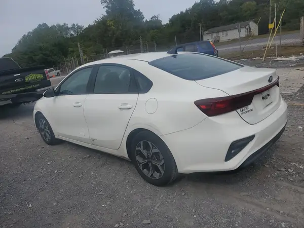 3KPF24ADXME287132 2021 KIA FORTE - Image 2