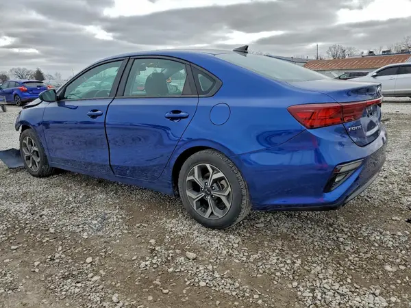 3KPF24ADXME287521 2021 KIA FORTE - Image 2