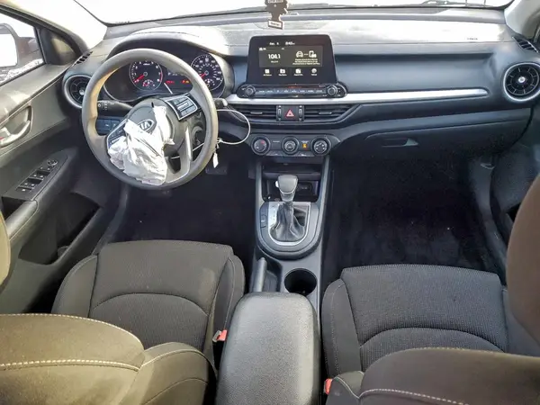 3KPF24ADXME291004 2021 KIA FORTE - Image 8