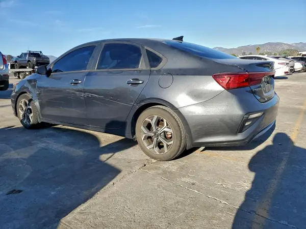 3KPF24ADXME295361 2021 KIA FORTE - Image 2