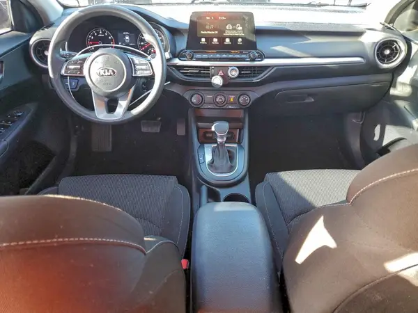 3KPF24ADXME295361 2021 KIA FORTE - Image 8
