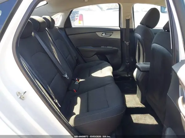 3KPF24ADXME295425 2021 KIA FORTE - Image 8