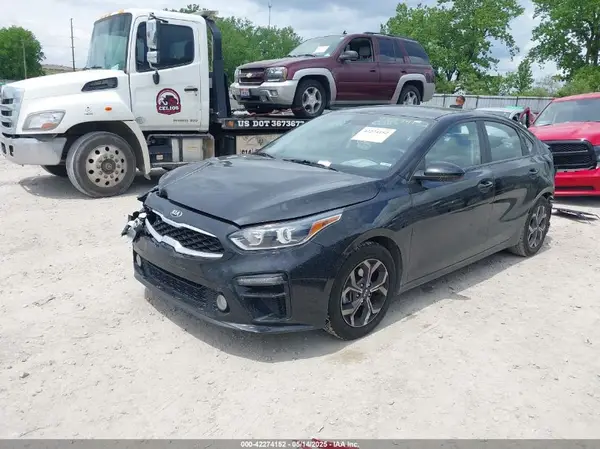 3KPF24ADXME297496 2021 KIA FORTE - Image 2
